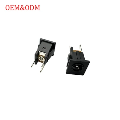 Lodret DIP 5,5x2,1mm DC-134-200